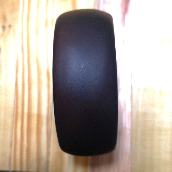 Wide wooden bangle 🔥🧱 - Picture 3 of 4